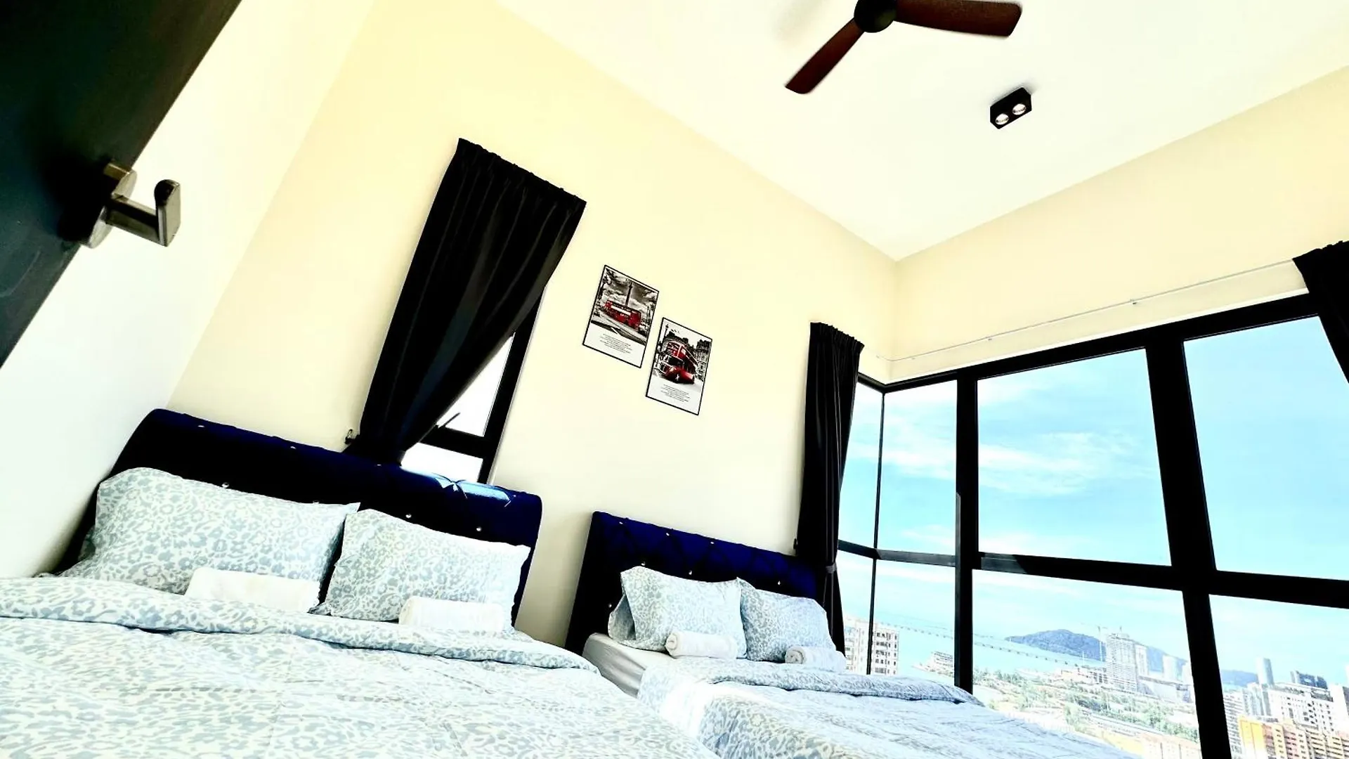 Family House In Georgetown Apartment Jelutong